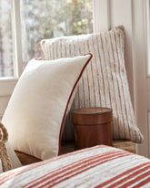 coussin lin beige et terracotta