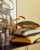 coussin lin pour canapé gris