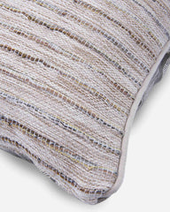 detail coussin coton beige