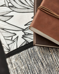 coussin lin et passementerie