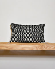 Coussin laine noir et blanc  - Arpege Mezzo