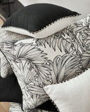Petit coussin lin noir et blanc 30 x 40 cm - collection MISS JUNGLE