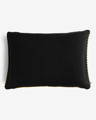 detail coussin lin noir